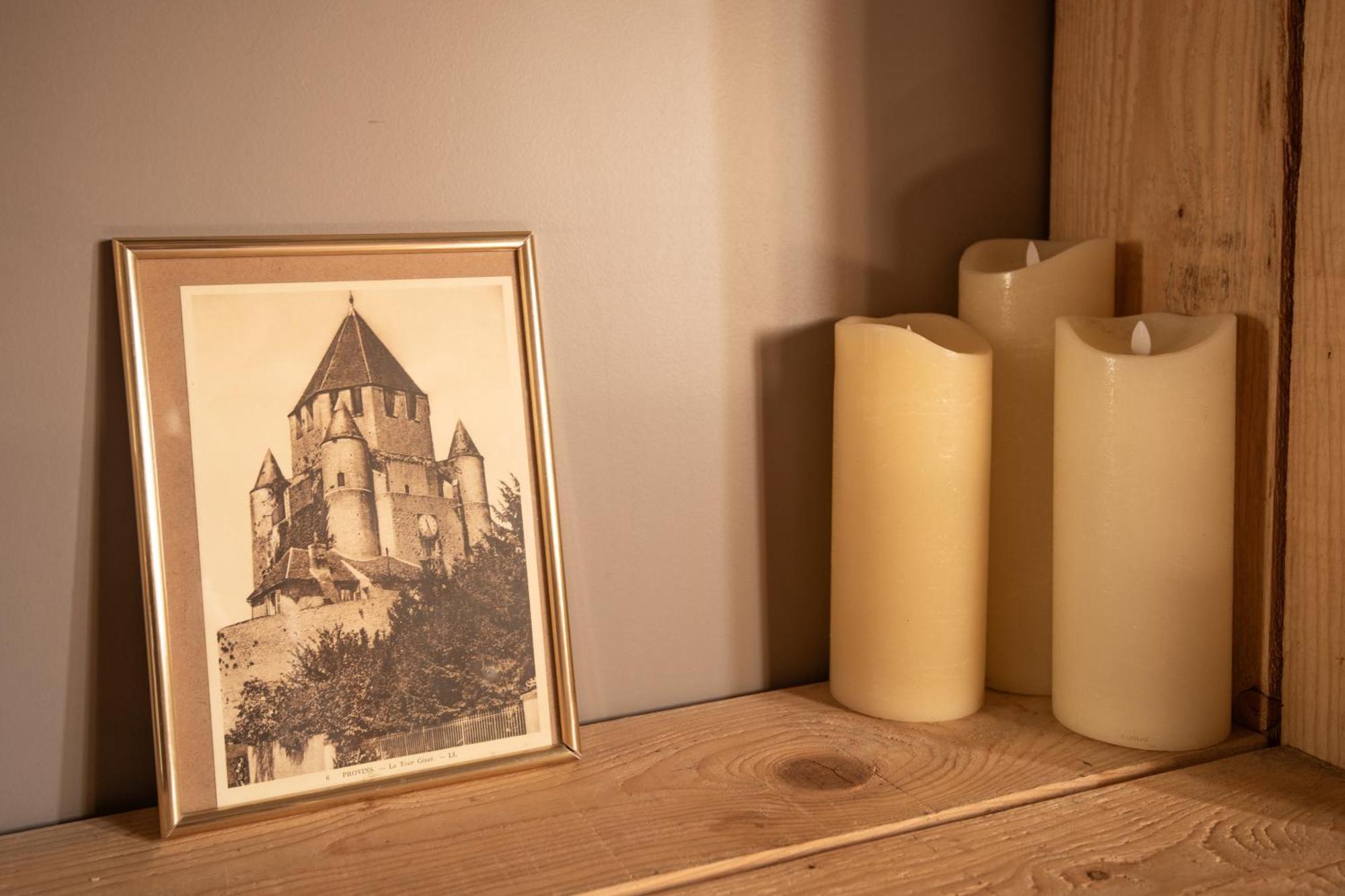 J&J Room - Hebergement D'Exception Pres De Provins! Le Bas Courton Εξωτερικό φωτογραφία